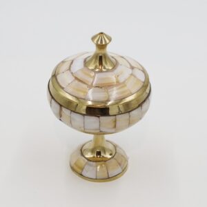 powder pot Artisan made in brass Mother of pearl inlay